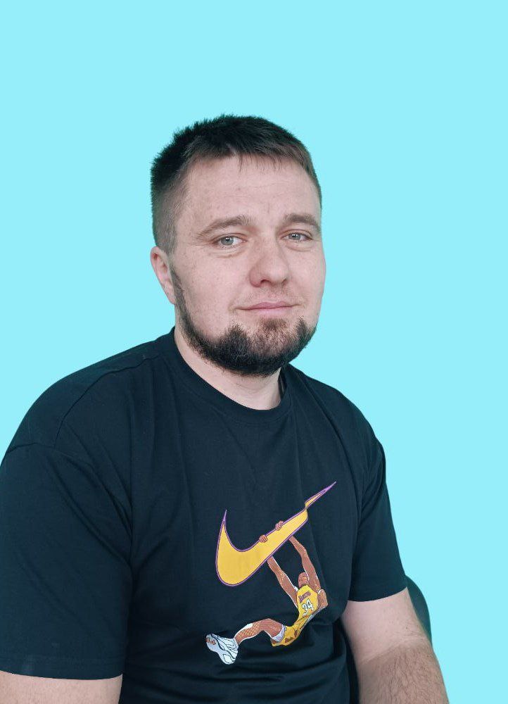 Литвин Артём Васильевич.